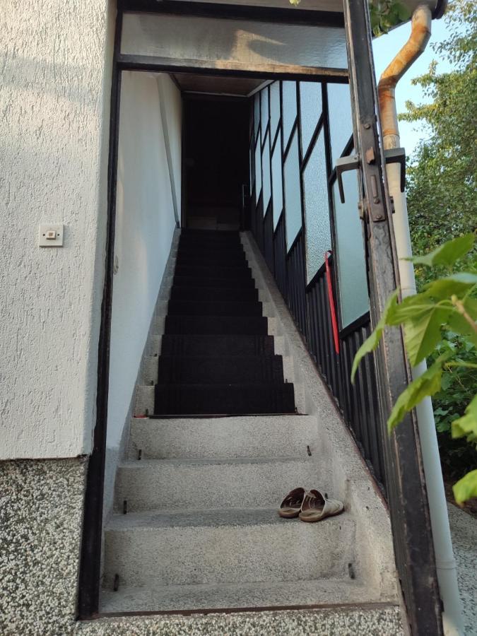 Guesthouse Vratnik Сараєво Екстер'єр фото