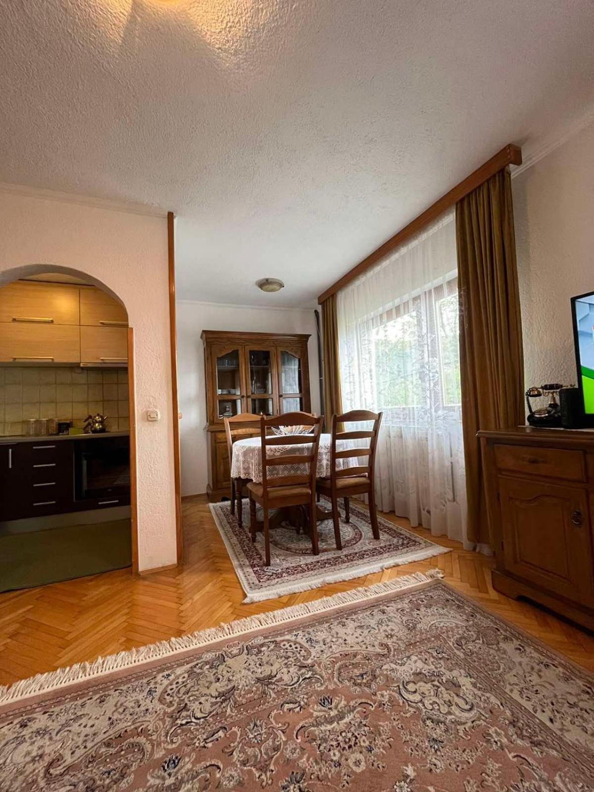 Guesthouse Vratnik Сараєво Екстер'єр фото
